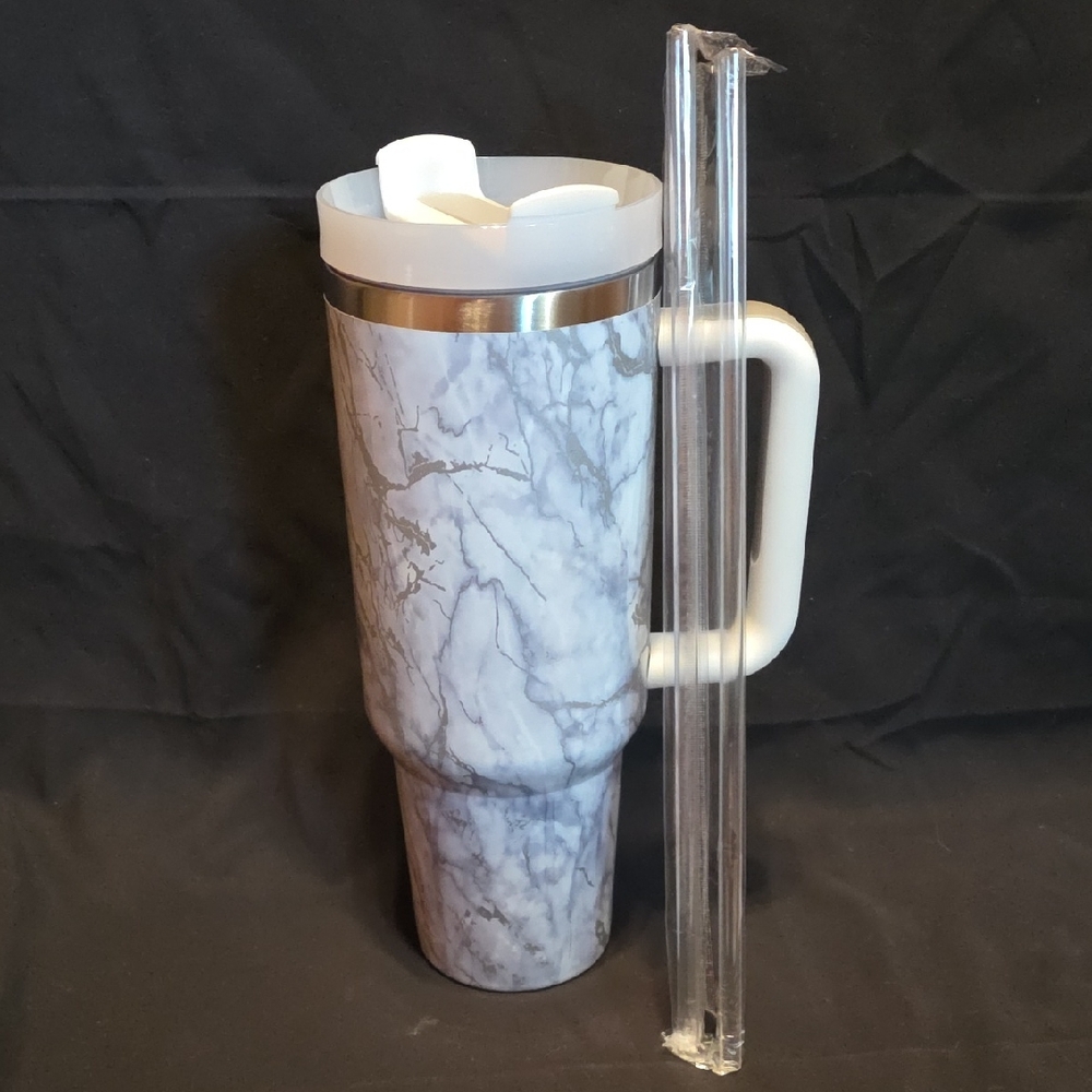 Marble Insulated Tumbler with Handle 40 Oz.